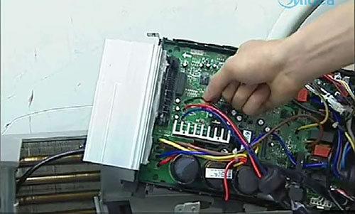 从化美的空调电话是多少